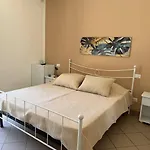 Simona Castellammare del Golfo